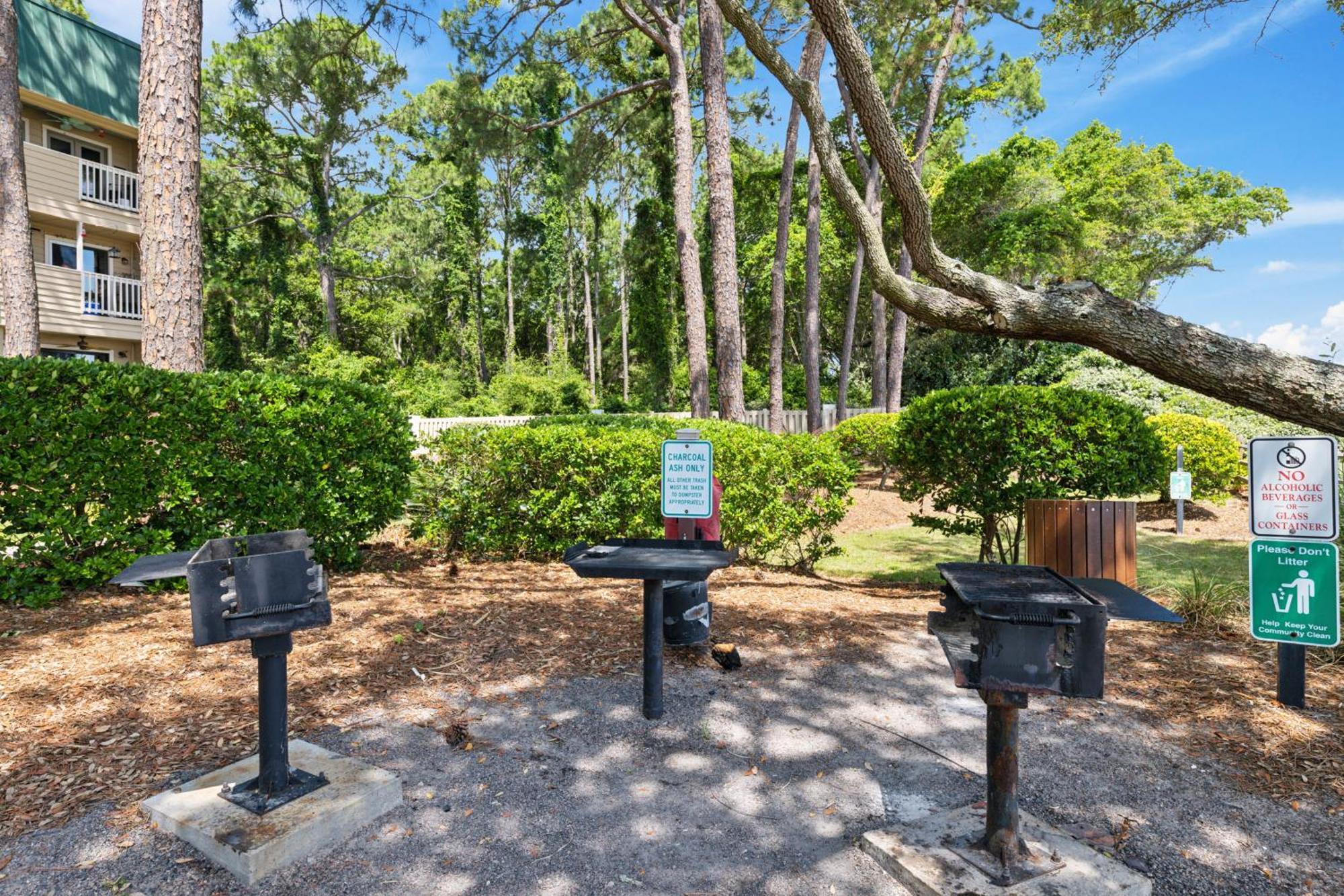 Peaceful Treetop Condo - 2Br/2Ba Hilton Head Island Exterior photo